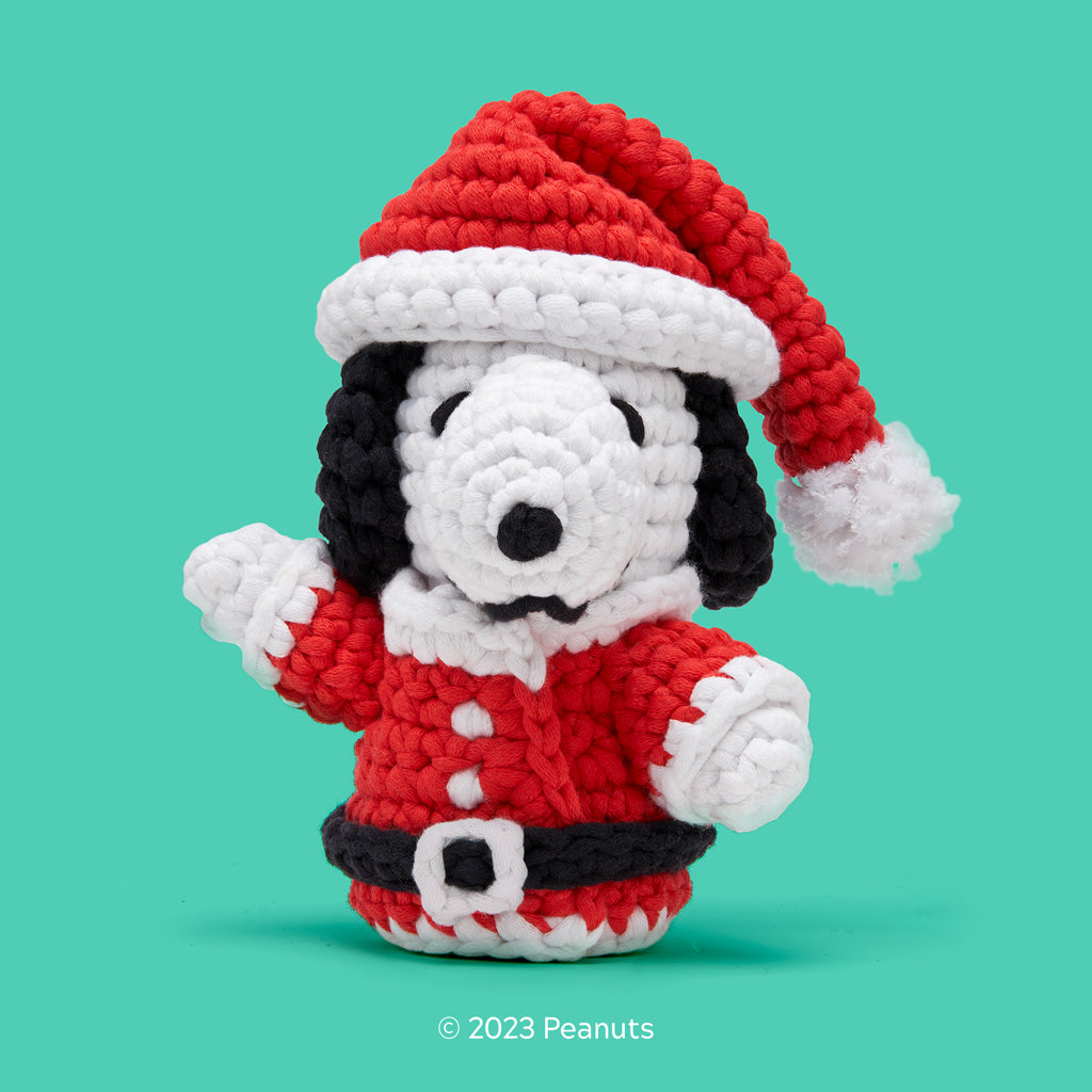 83SXM-SnoopySantaHatCoat-FW-GT2-RET_1_57ae9c4c-64a9-49d4-870a-632fe14675cf