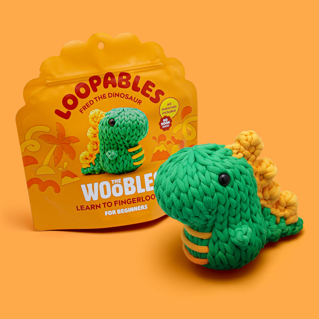 F11DN-FingerloopFred-WoobleWithPouch-OT1-WEB