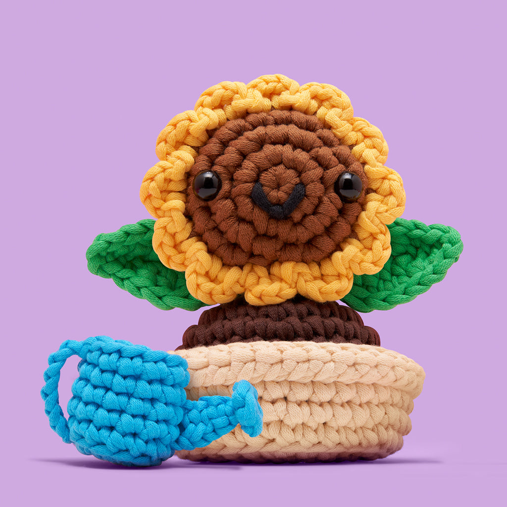 Sunflower_with_Watering_Can_Bundle